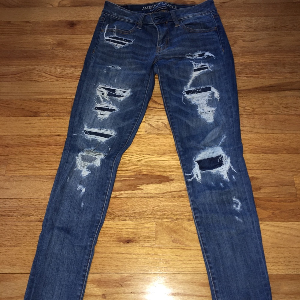 American eagle patched jeans